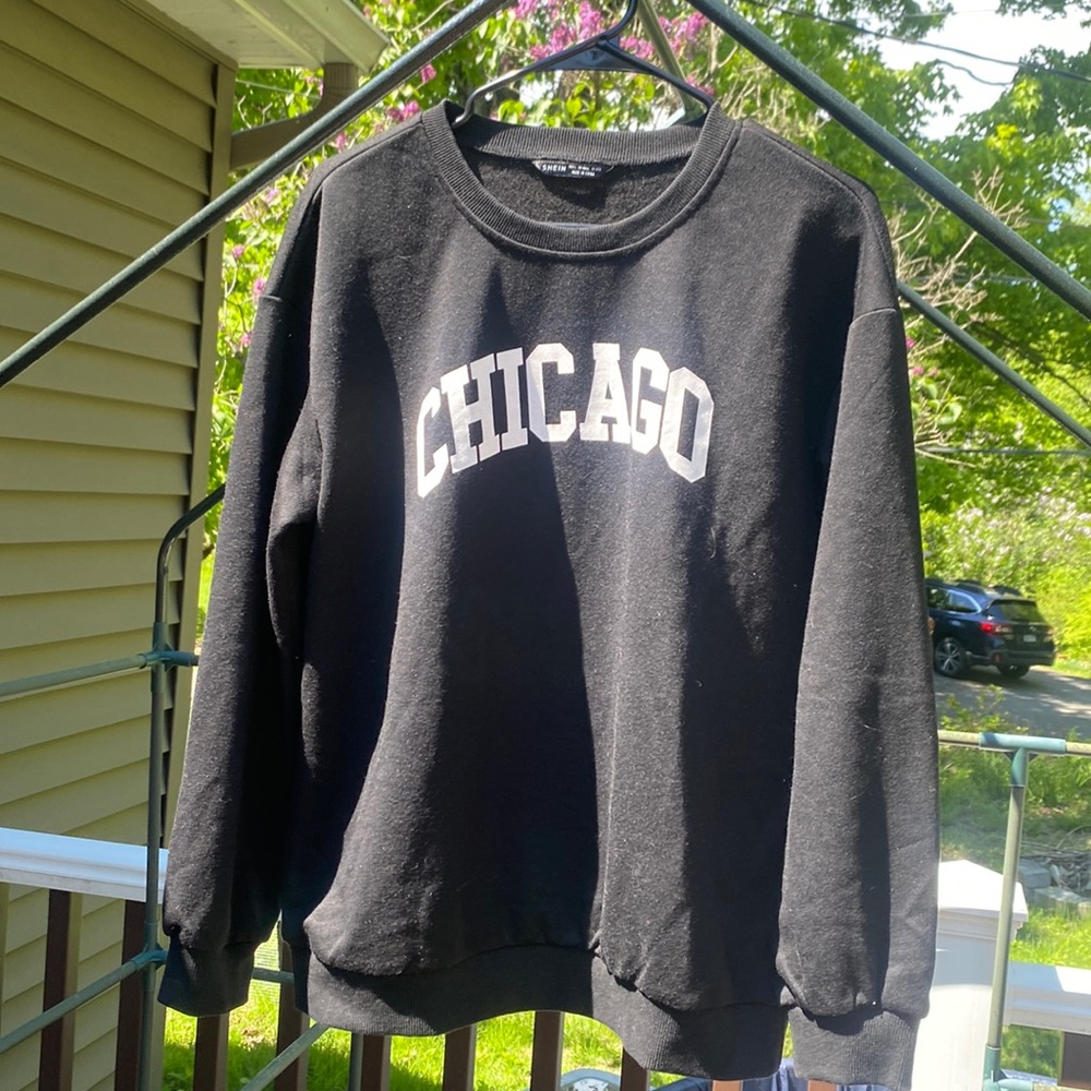 SHEIN new sweatshirt Chicago L